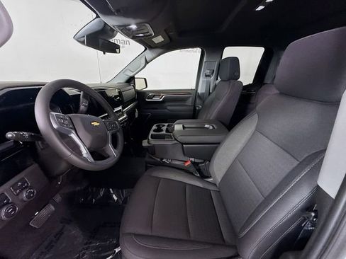 New 2026 Chevrolet Silverado 1500 LT image 23
