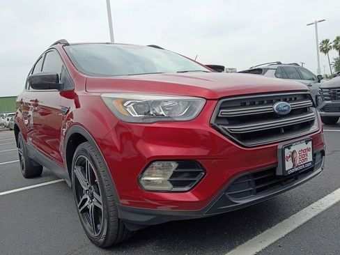 Used 2019 Ford Escape SEL FWD image 2