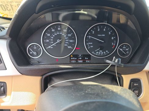 Used 2016 BMW 320i Sedan w/ Driver Assistance Package RWD image 11