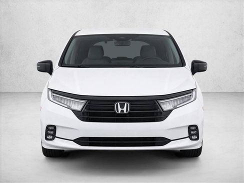 Certified 2024 Honda Odyssey Sport image 2