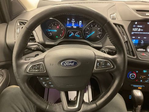 Used 2017 Ford Escape Titanium image 13