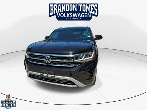 Used 2023 Volkswagen Atlas Cross Sport SE FWD image 4