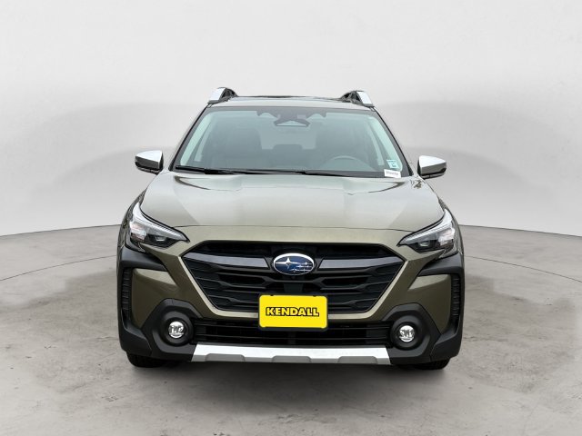Used 2024 Subaru Outback Touring XT AWD/4WD image 2