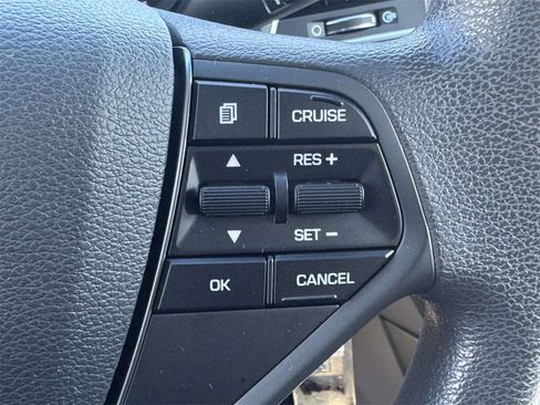 Used 2017 Hyundai Sonata SE image 18