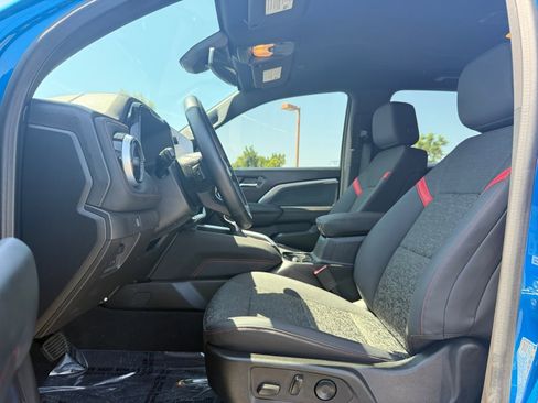 Used 2024 Chevrolet Colorado Z71 w/ Z71 Convenience Package 2 AWD/4WD image 16