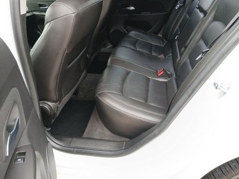 Used 2015 Chevrolet Cruze LT FWD image 13