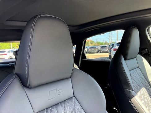 New 2026 Audi SQ5 Premium Plus image 22