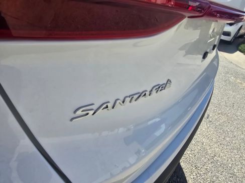 Used 2023 Hyundai Santa Fe SEL w/ Premium Package image 22