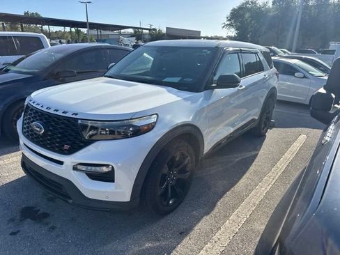 Used 2021 Ford Explorer ST w/ Equipment Group 401A AWD/4WD image 3
