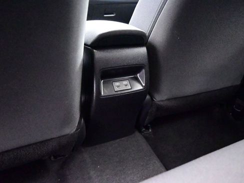 Used 2025 Toyota Corolla LE FWD image 33