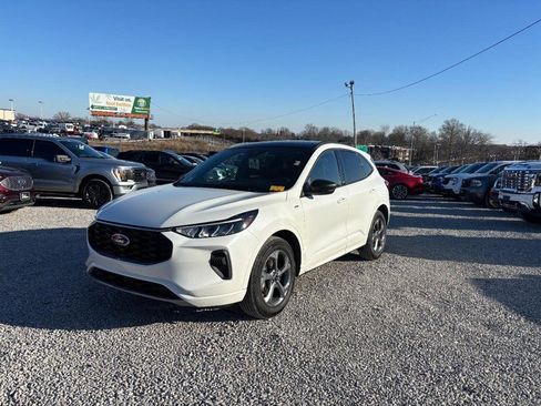 Used 2023 Ford Escape ST-Line w/ Tech Pack #1 image 11