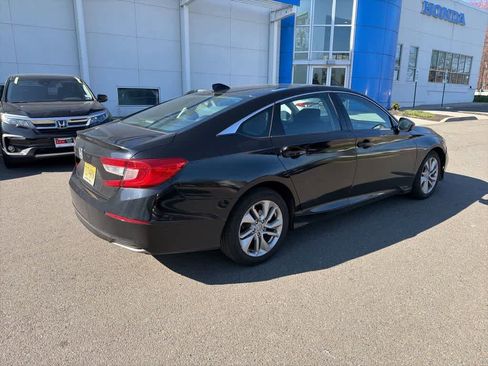Used 2019 Honda Accord LX image 10