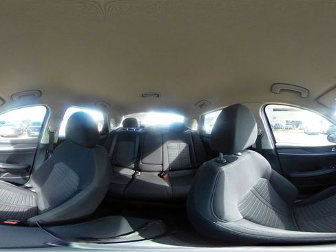 Used 2025 Kia K5 LXS image 41