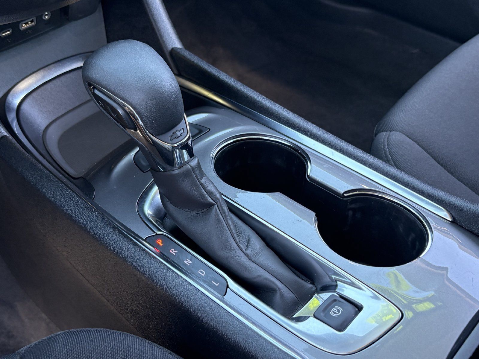 Used 2024 Chevrolet Malibu LT FWD image 31