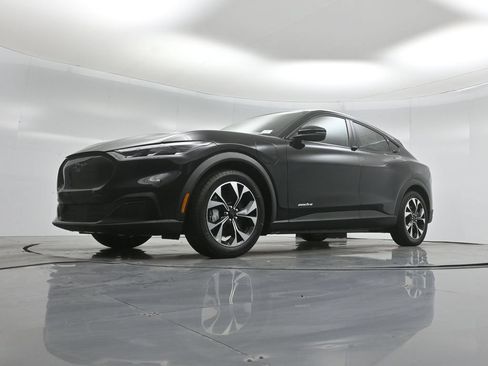 New 2026 Ford Mustang Mach-E Select RWD image 42