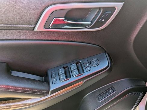 Used 2015 GMC Yukon Denali w/ Touring Package image 14