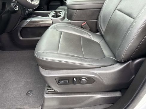 Used 2019 Chevrolet Silverado 1500 LTZ w/ LTZ Premium Package image 12