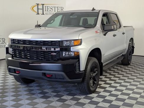 Used 2021 Chevrolet Silverado 1500 Custom Trail Boss AWD/4WD image 4