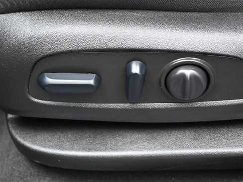 Used 2022 Chevrolet Blazer LT image 10