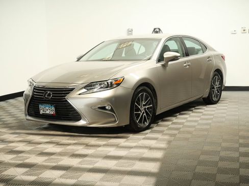 Used 2017 Lexus ES 350 350 image 3