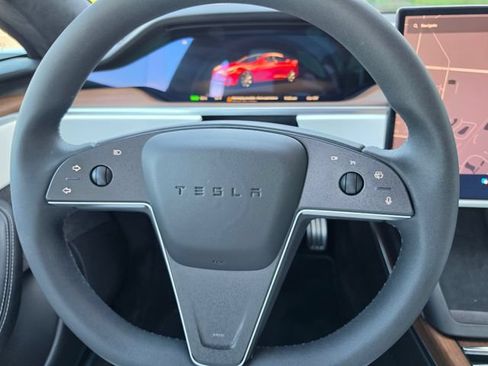 Used 2024 Tesla Model S AWD/4WD image 47