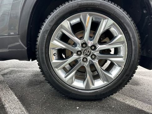 Certified 2020 Toyota Highlander Limited image 29