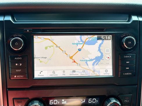 Used 2019 Nissan Titan SV w/ SV Convenience Package AWD/4WD image 14