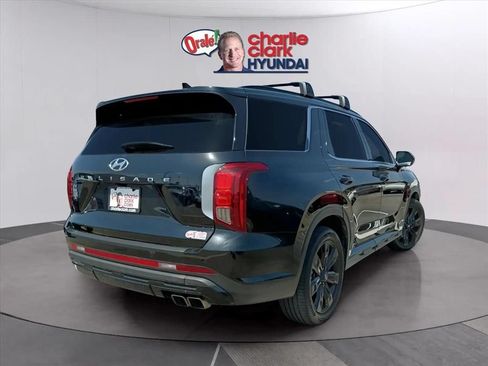Used 2025 Hyundai Palisade XRT FWD image 4