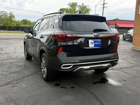 Used 2021 Kia Seltos S AWD/4WD image 4