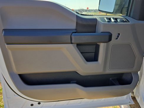 Used 2018 Ford F150 XL w/ Equipment Group 101A Mid image 11