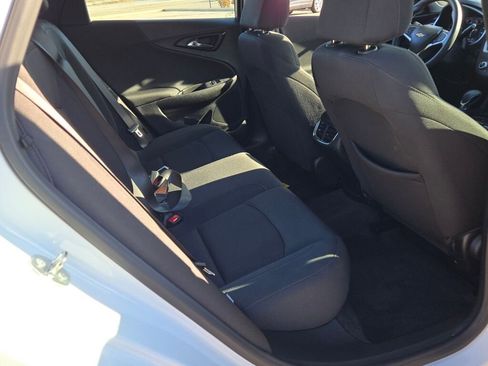 Used 2024 Chevrolet Malibu LT image 12