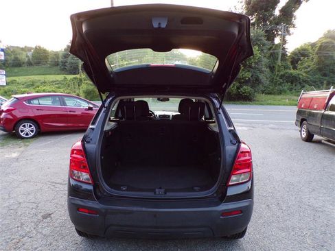 Used 2016 Chevrolet Trax LS image 33