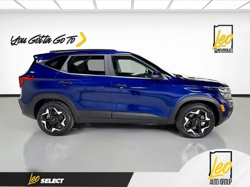Used 2025 Kia Seltos EX w/ EX Sunroof Package AWD/4WD image 4