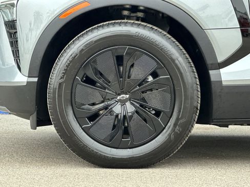 New 2026 Chevrolet Blazer EV LT image 24