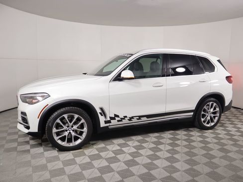 Used 2022 BMW X5 sDrive40i w/ Parking Assistance Package image 8