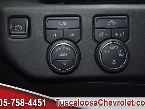 Certified 2023 Chevrolet Silverado 1500 LT AWD/4WD image 38