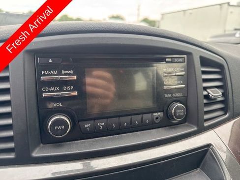 Used 2014 Nissan Quest SV FWD image 25