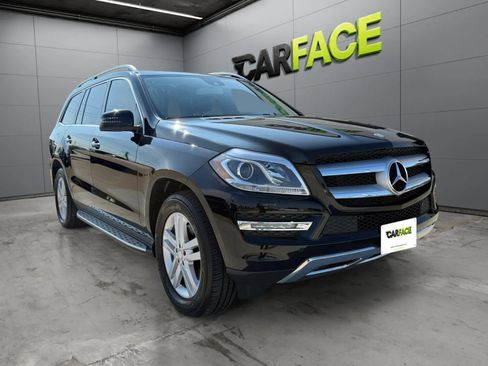Used 2015 Mercedes-Benz GL 450 4MATIC image 3