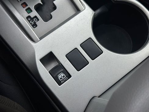 Used 2011 Toyota 4Runner SR5 image 14