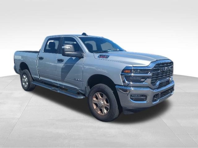 Used 2026 RAM 2500 Big Horn AWD/4WD image 4