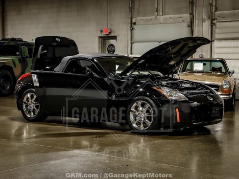 Used 2004 Nissan 350Z Touring image 59