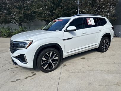 Used 2024 Volkswagen Atlas SEL Premium R-Line