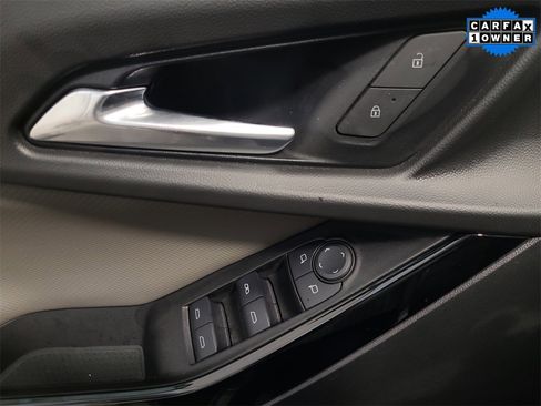 Used 2025 Chevrolet Equinox LT w/ Convenience Package II image 27