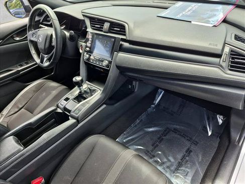 Used 2020 Honda Civic Sport image 22