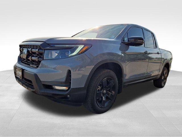 Used 2025 Honda Ridgeline Black Edition image 6