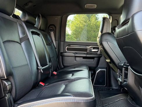 Used 2022 RAM 2500 Laramie w/ Night Edition AWD/4WD image 36