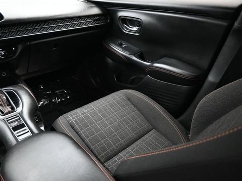 Certified 2023 Honda HR-V Sport image 11
