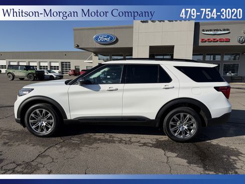New 2026 Ford Explorer Active w/ Active Comfort Package AWD/4WD image 8