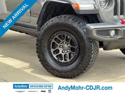 Used 2023 Jeep Wrangler Unlimited Rubicon w/ Xtreme 35 Tire Package AWD/4WD image 10