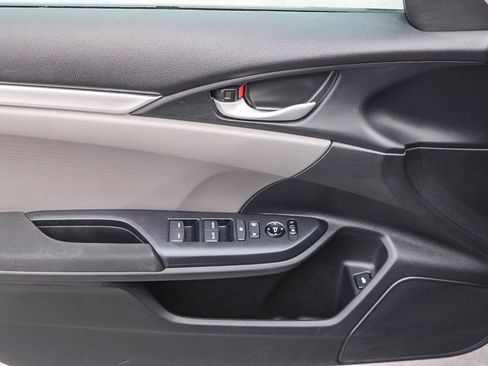 Used 2021 Honda Civic LX image 21